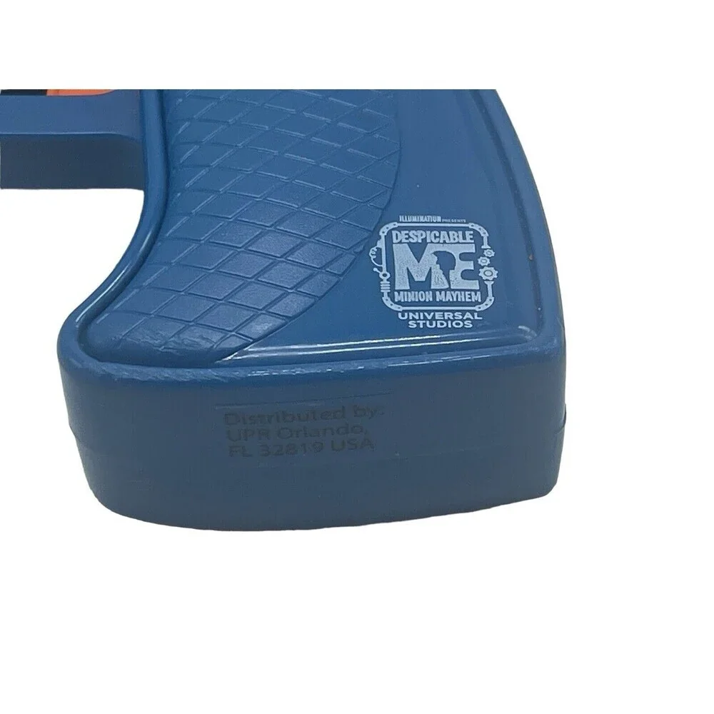 Universal Studios Despicable Me Minion Mayhem Nano Gun (Sound And Light Up)